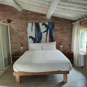 Inside The Pensionat Lucca