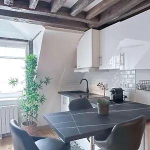Beautiful Near Grands Boulevards Appartement